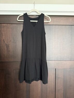 A New Day Sleeveless Dropwaist Dress in Black size XS